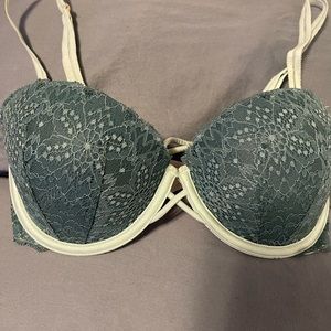 Victoria’s Secret bra